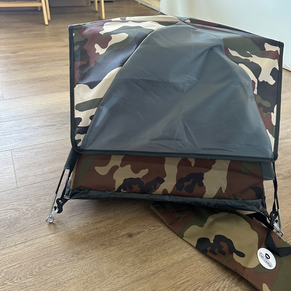 Cat Camp Camouflage Cat Tent - Picture 6 of 8